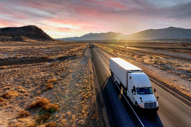 Hours of Service Compliance: Planning Your Parking Around HOS Rules